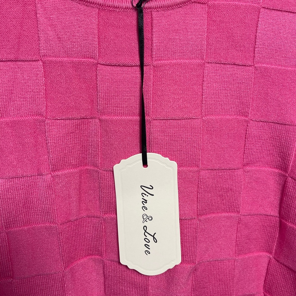 Vine & Love Fuchsia Checkered Top - Picture 2 of 5
